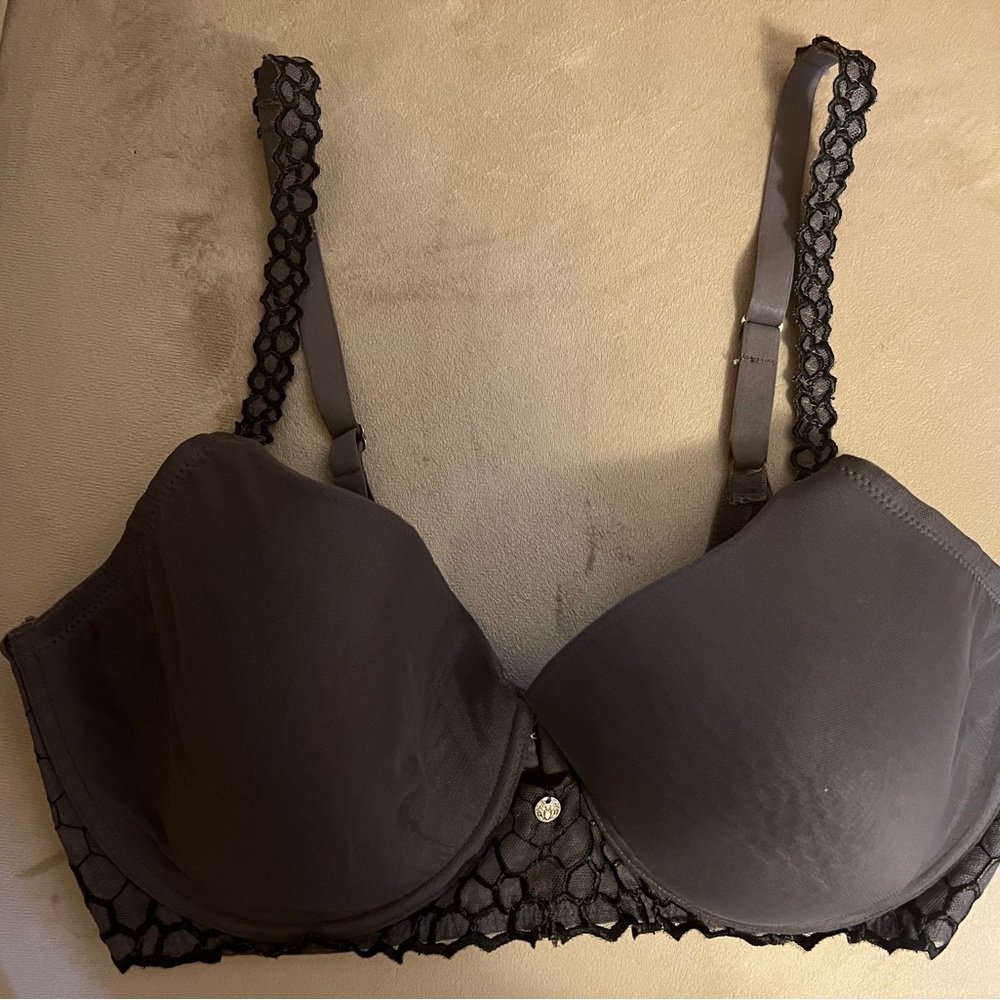 Natori Lace Contour/Nylon Bra - 38DD (Gray)